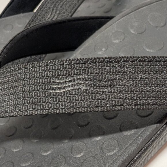 Vionic 44 Wave Toe Post Sandal in Black/Black - Picture 9 of 15